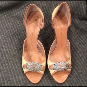 Giuseppe Zanotti- Showstopper Rhinestone